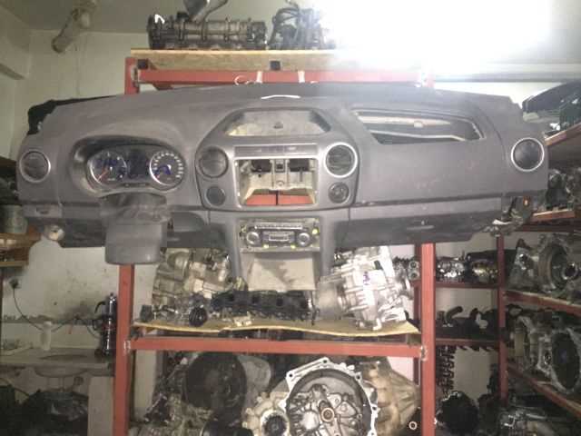 Volkswagen Amorok 2012-2015 Çıkma Yedek  Torpito